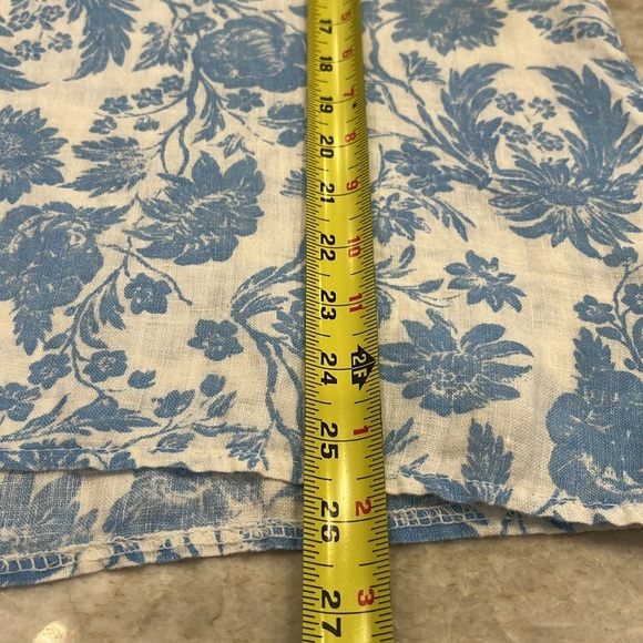 Bella Umbra 100%‎ Linen Floral Top – White & Light Blue | Size M - Picture 4 of 9